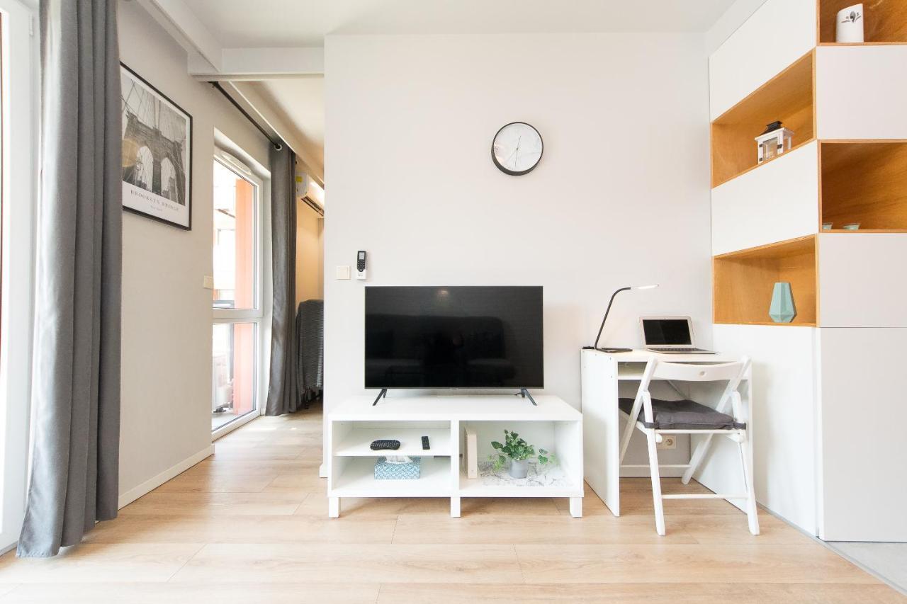 Main Trainstation One Bedroom Ac P4You Pl Kraków Exteriör bild